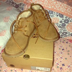 Nuemel II Uggs ( Water Resistant )